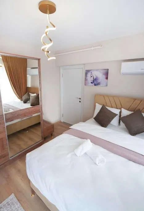 Apartment Two Bedroom King Deluxe Suite Is9 Istanbul
